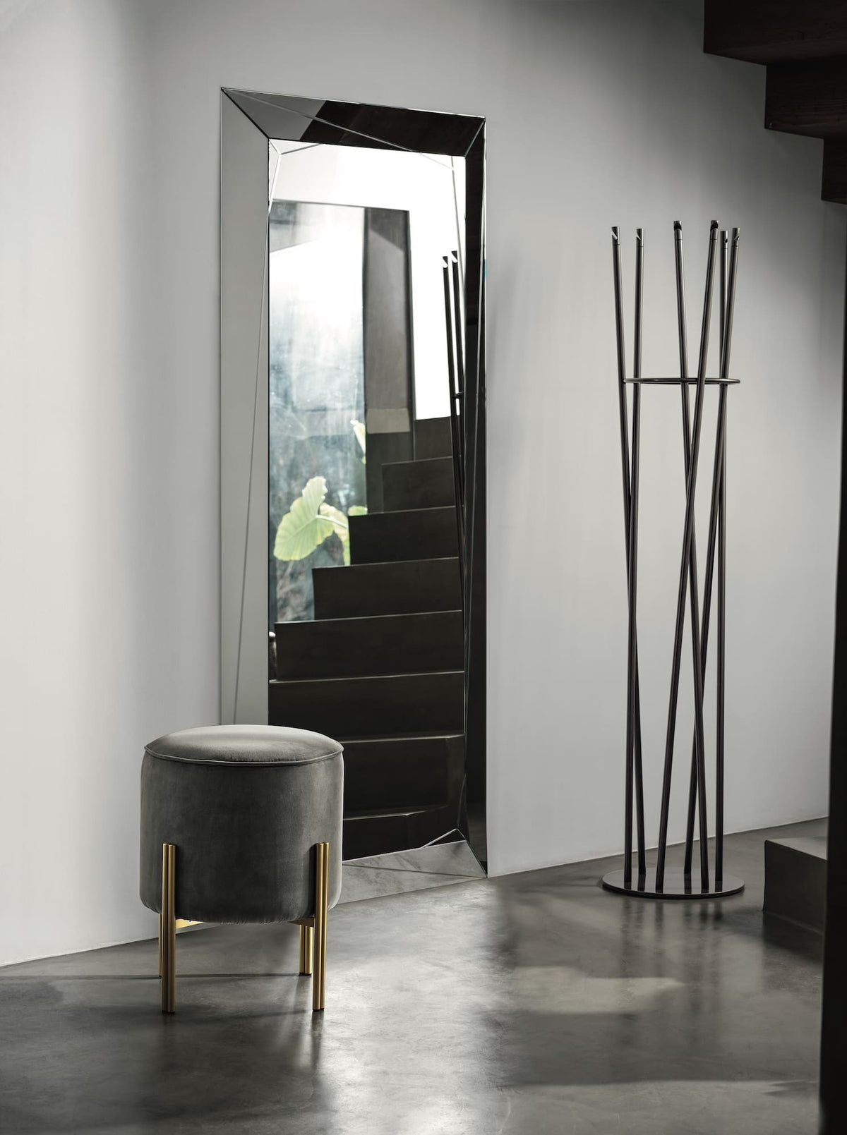 Diamante mirror — room setting