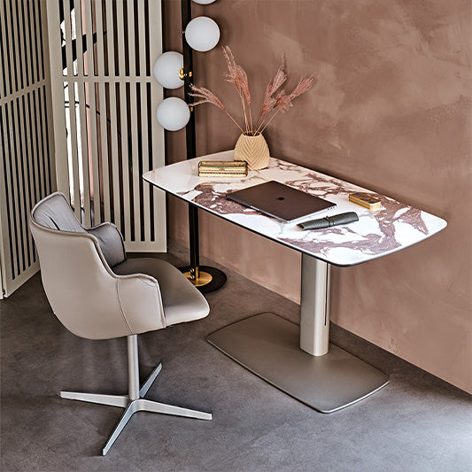 Runner Keramik Desk lifestyle
