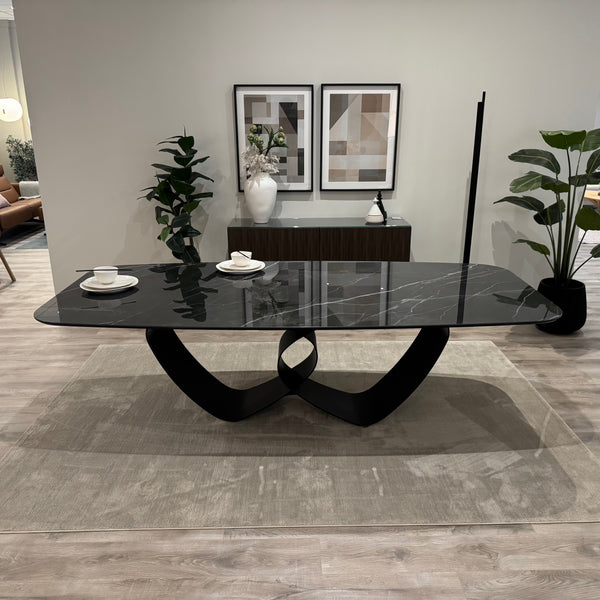 Calligaris Breeze Black Statuary dining table — ex-display