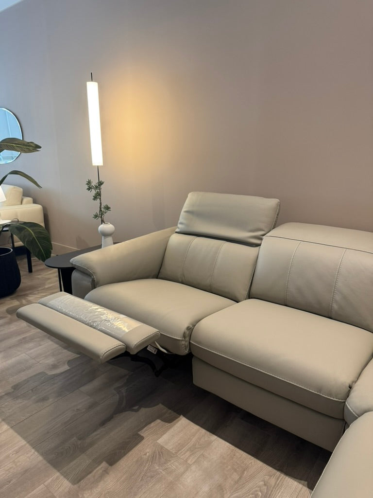 Calia Italia Panarea corner sofa in Tortora Bull leather — left recliner