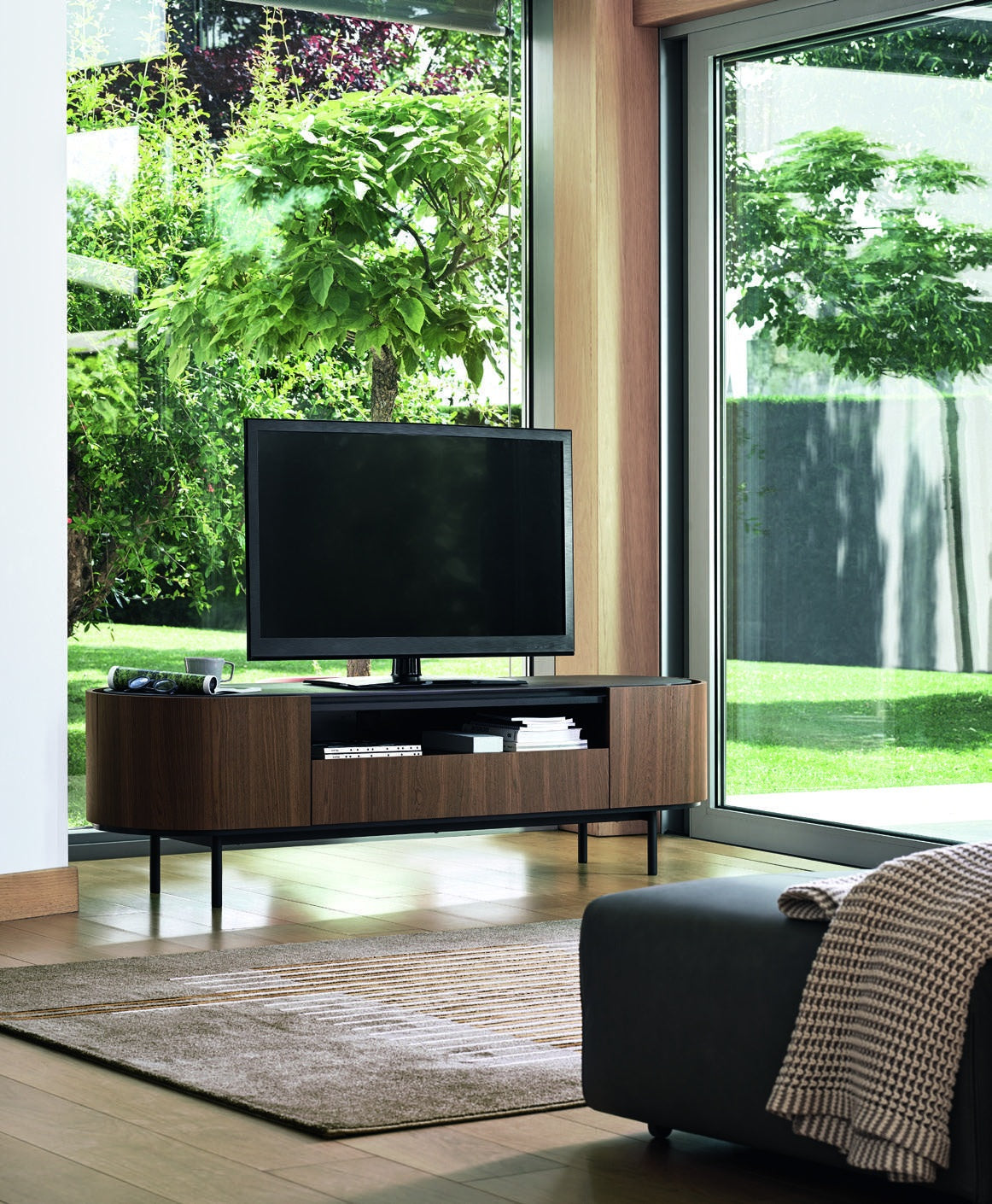 Calligaris Lake Tv Unit CS6076-2 — supplier interior photograph
