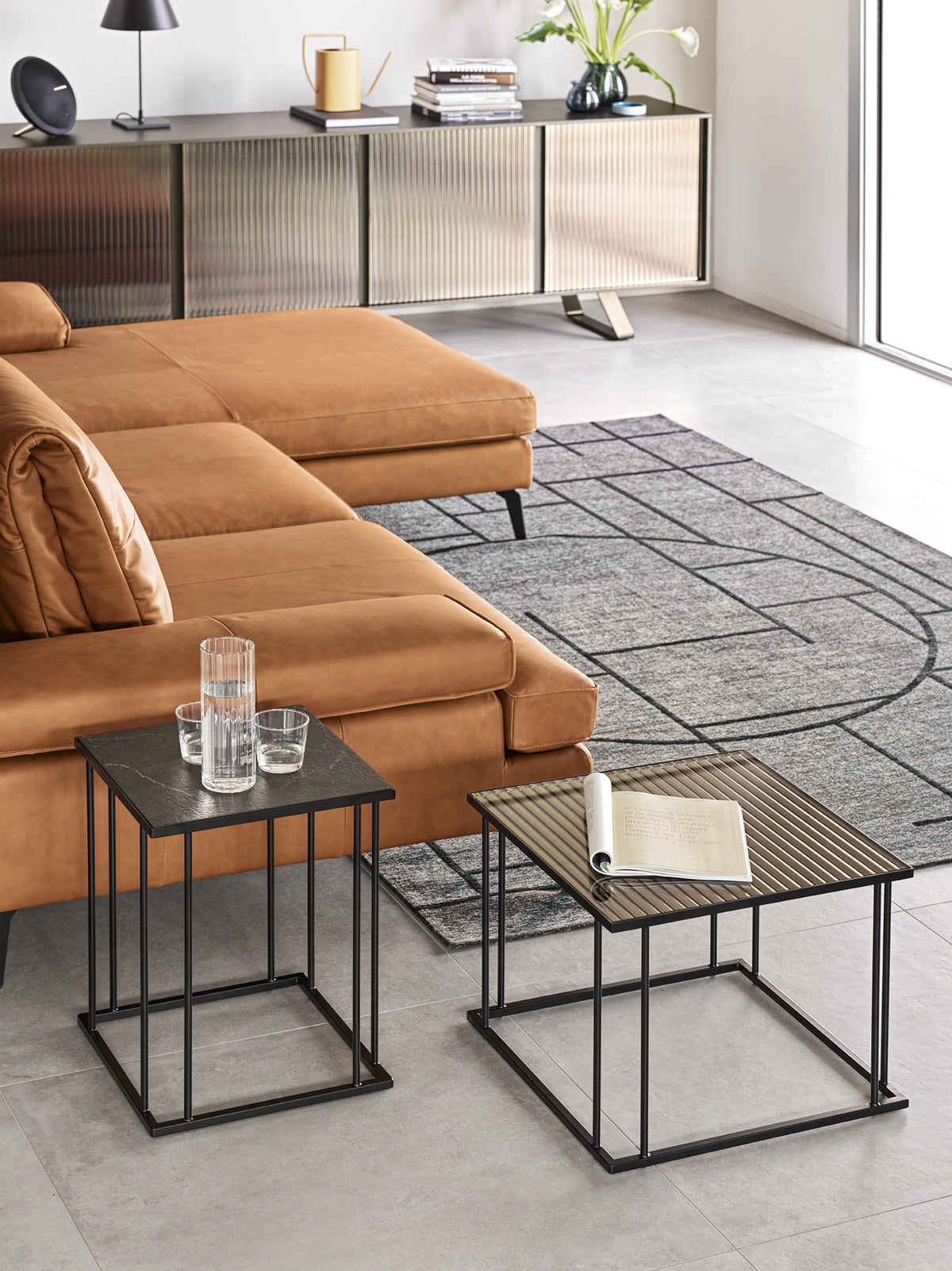 Calligaris Renee square tables — room setting showing the lower slatted-top table