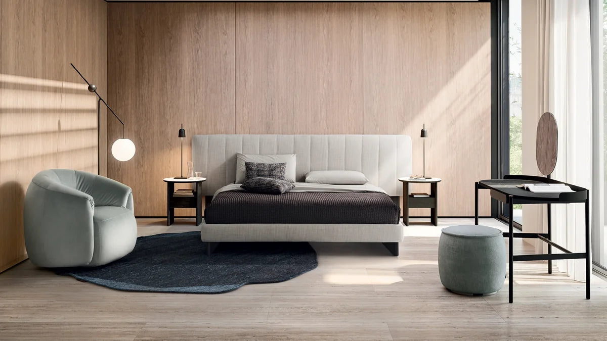 An upholstered bed in a contemporary bedroom
